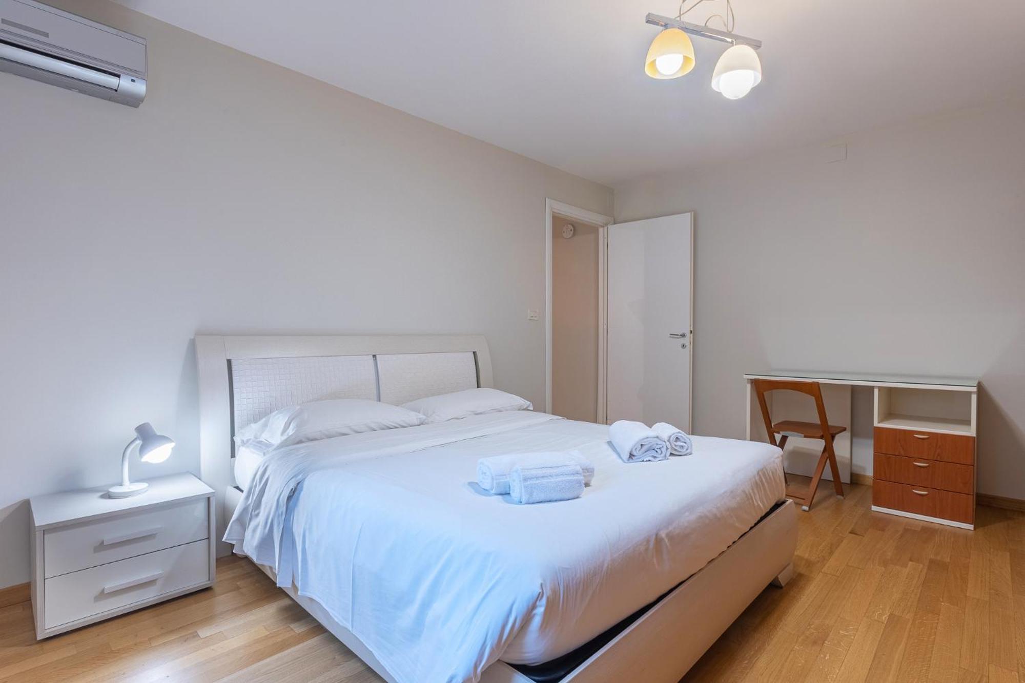 Nel Cuore Del Centro Storico Cozy Apartment Bolonia Exterior foto